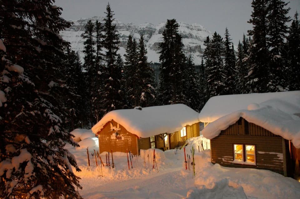 HI Mosquito Creek Wilderness Hostel in Banff National Park