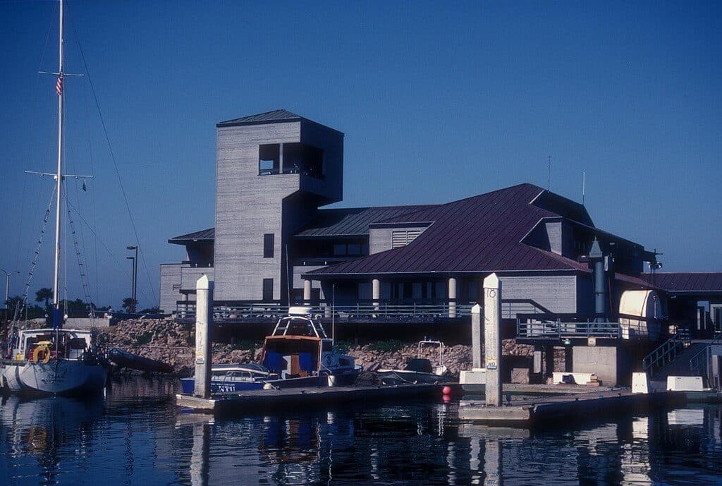 Robert J. Lagomarsino Visitor Center in Channel Islands National Park