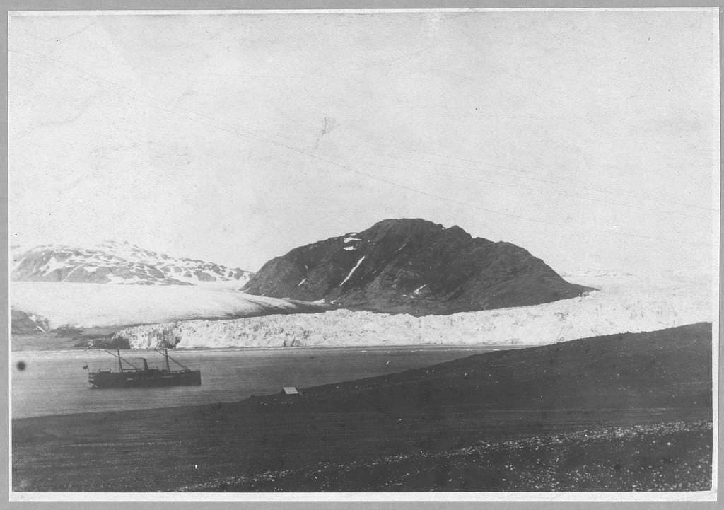 Muir Glacier in Glacier Bay National Park