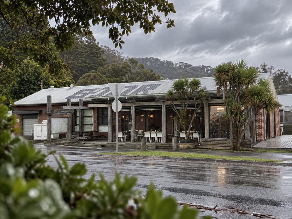Wye General Store in Great Ocean Road