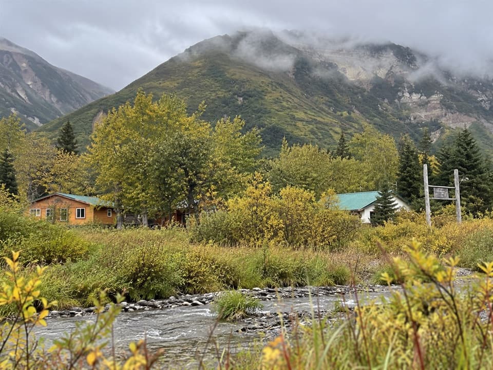 Bear Mountain Lodge in Lake Clark National Park