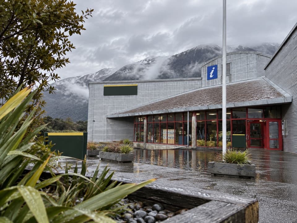Awarua/Haast Visitor Centre in Mount Aspiring National Park