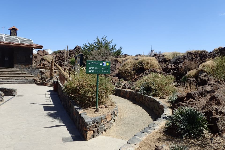 El Portillo–Mirador del Teide Accessible Trail in Teide National Park