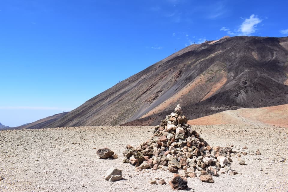 Alto de Montaña Blanca in Teide National Park