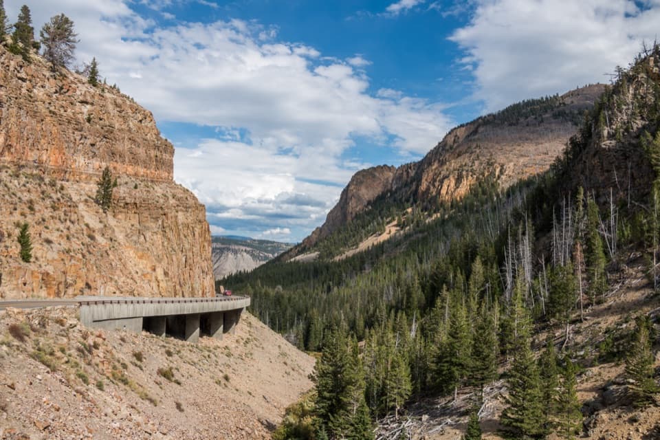 Golden Gate in Yellowstone National Park