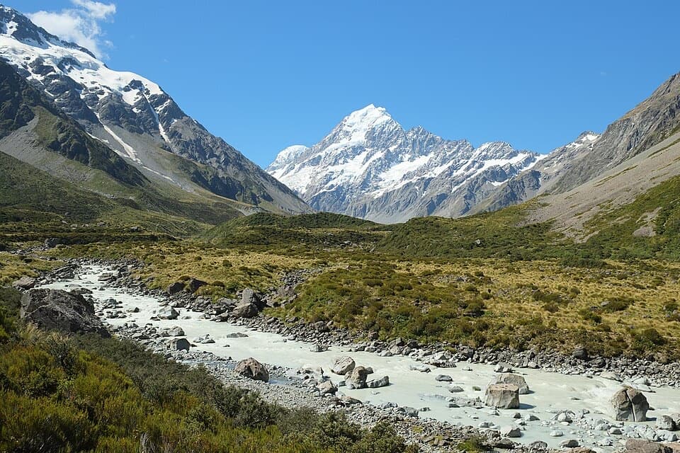 Hooker Hut Track in Aoraki / Mount Cook National Park