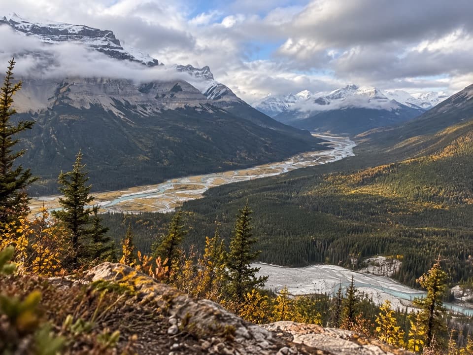 Sunset Lookout Trail in Banff National Park