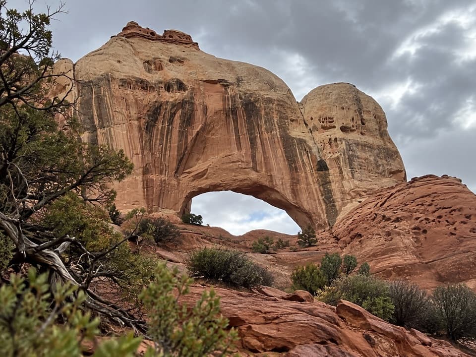 Fortress Arch Trail in Canyonlands National Park