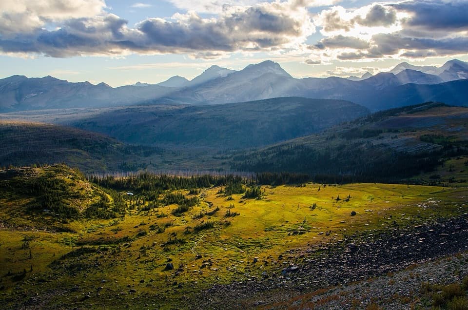 Flattop Mountain Trail in Glacier National Park