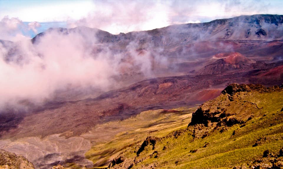 Red Hill Overlook Summit Trail in Haleakalā National Park