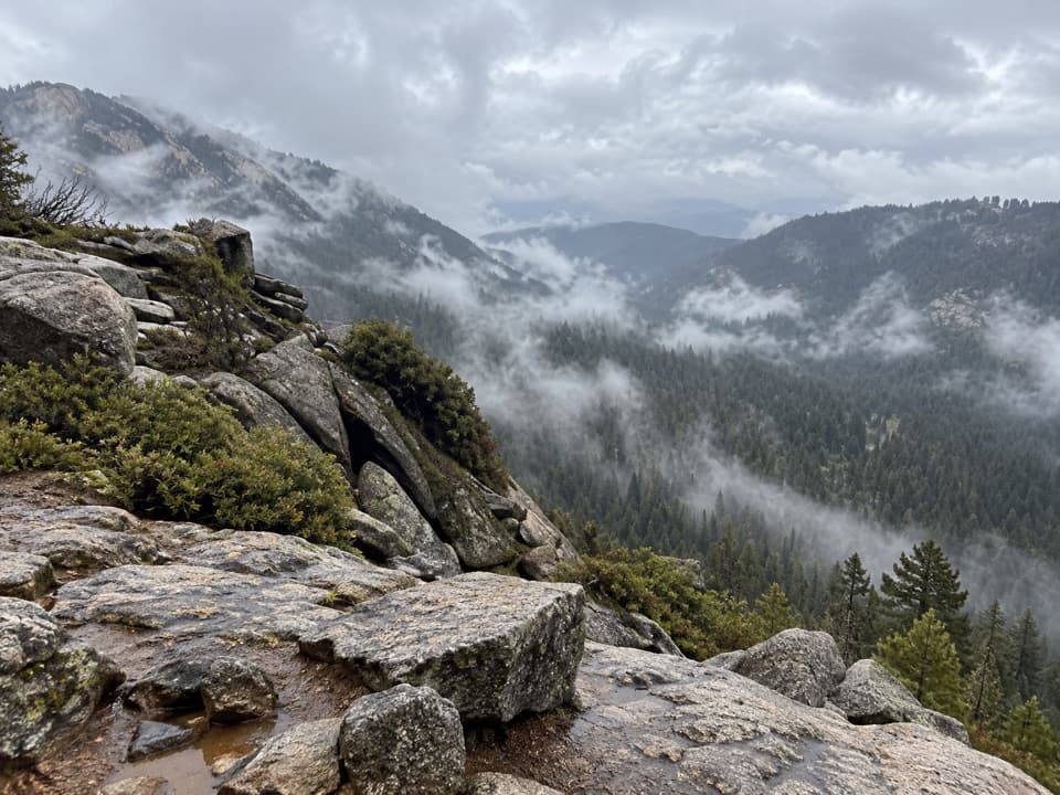 Buena Vista Peak Trail in Kings Canyon National Park