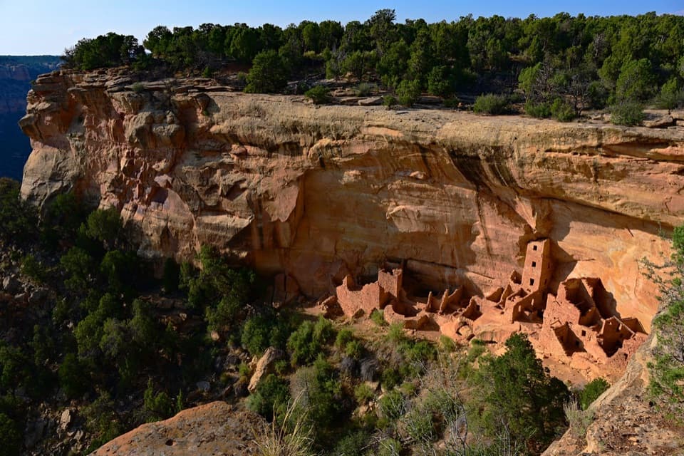 Square Tower House Overlook Trail in Mesa Verde National Park