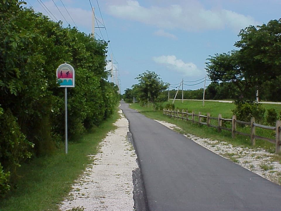 Grassy Key Trail in Overseas Highway