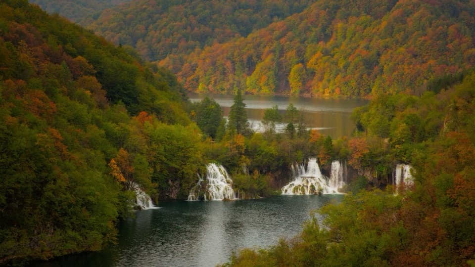 Program F: Lower Lakes Loop in Plitvice Lakes National Park
