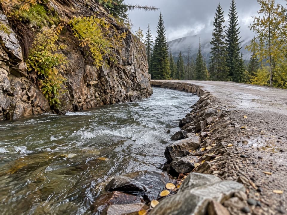 Dutch Town Trail in Rocky Mountain National Park