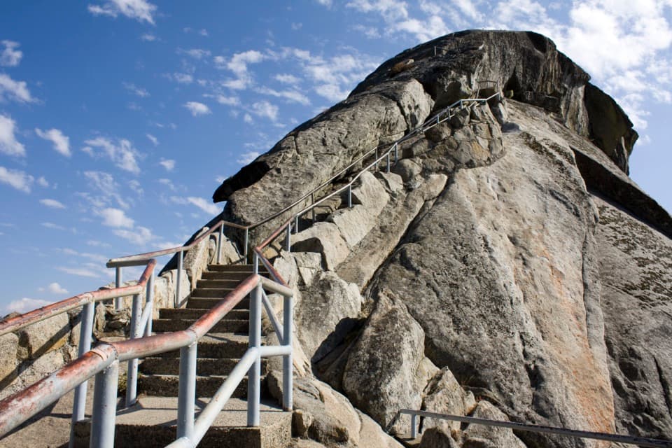 Moro Rock Trail in Sequoia National Park