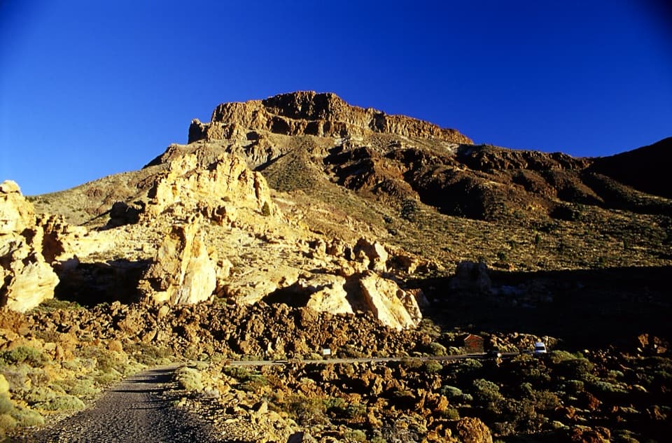 PNT 05 Degollada de Guajara Trail in Teide National Park