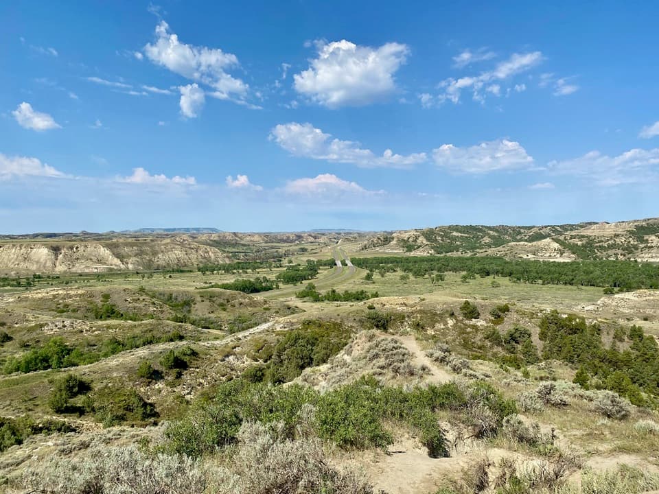 Skyline Vista Trail in Theodore Roosevelt National Park