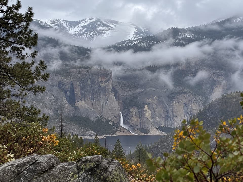 Lookout Point Trail in Yosemite National Park