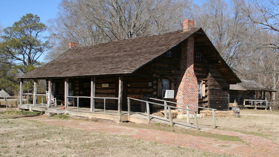 French Camp Historic Village in Natchez Trace Parkway