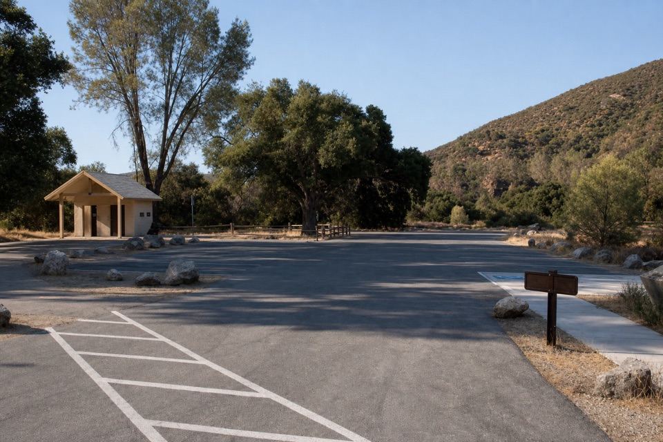 Peaks View Parking Area in Pinnacles National Park
