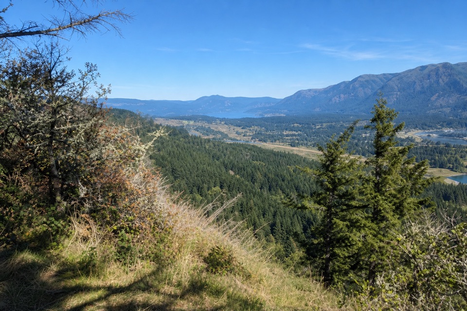 Aldrich Butte Trail in Columbia River Gorge National Scenic Area