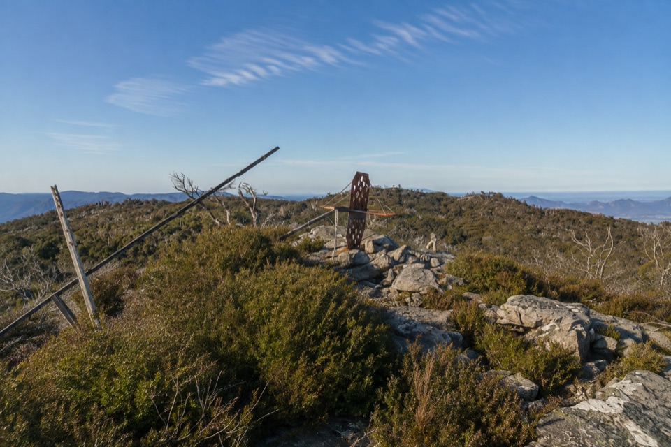 Mount Thackeray Summit Walk in Grampians National Park